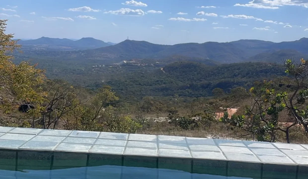 piscina-com-borda-infinita-cabana-locacao-pirenopolis