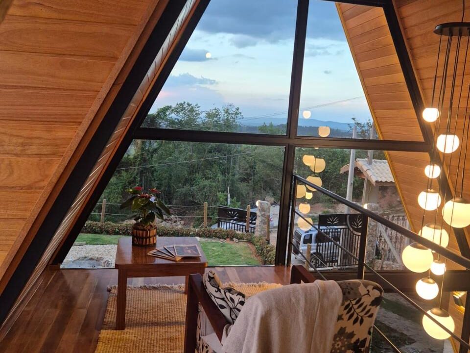 chalé com vista pedra grande